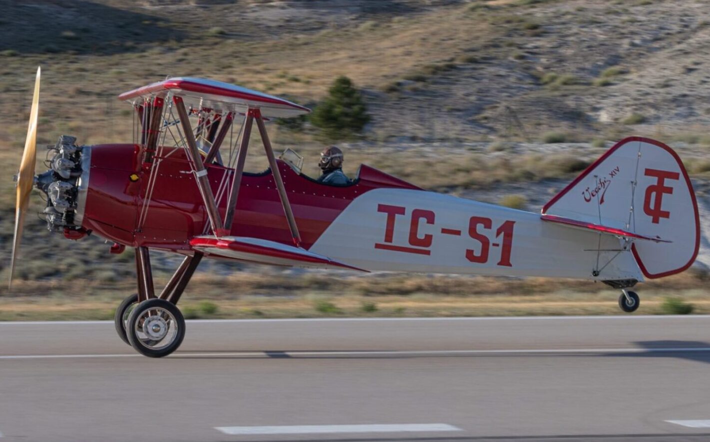 Vecih XIV - First Flight